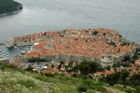 Les fortifications de Dubrovnik en Croatie. Fortifications du nord. Vues depuis mont Saint-Serge. Cliquer pour agrandir l'image dans Adobe Stock (nouvel onglet).