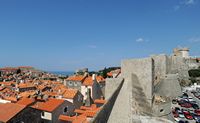 Les fortifications de Dubrovnik en Croatie. Fortifications du nord. Vues depuis fort asimon. Cliquer pour agrandir l'image dans Adobe Stock (nouvel onglet).