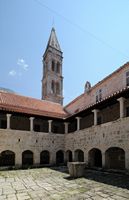 The cloister of the Saint Mary monastery. Click to enlarge the image in Adobe Stock (new tab).