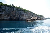 L'île de Lokrum en Croatie. Côte rocheuse. Cliquer pour agrandir l'image.