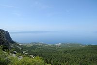 Le parc naturel du Biokovo en Croatie. Podgora et Tučepi vues depuis le pied du mont Saint-Élie. Cliquer pour agrandir l'image.