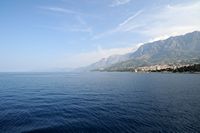 Riviera es im Norden von Makarska. Klicken, um das Bild zu vergrößern.