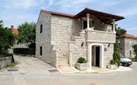 Le village de Mali Ston, presqu'île de Pelješac en Croatie. Maison de capitaine. Cliquer pour agrandir l'image.