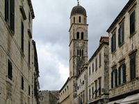 La ville close de Dubrovnik en Croatie. Quartier des Franciscains. Couvent franciscain, église Saint-Sauveur. Cliquer pour agrandir l'image.