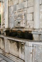 La ville close de Dubrovnik en Croatie. Grande Fontaine d'Onofrio. Cliquer pour agrandir l'image.