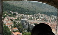 Les fortifications de Dubrovnik en Croatie. Fortifications de l'ouest. Fortifications de l'ouest vues depuis la forteresse Laurent. Cliquer pour agrandir l'image.