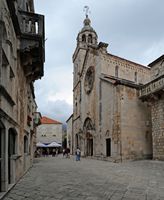 La ville de Korčula, île de Korčula en Croatie. Cathédrale Saint-Marc. Cliquer pour agrandir l'image.