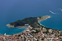 La ville de Makarska en Croatie. La presqu'île Saint-Pierre. Cliquer pour agrandir l'image.