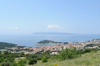 La ville de Makarska en Croatie. Makarska vue depuis Makar. Cliquer pour agrandir l'image.