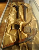 Dalmatische Waffen am ethnozentrischen Museum von Split. Klicken, um das Bild zu vergrößern.