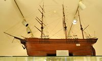 Model van een driemaster aan het zeemuseum van Split. Klikken om het beeld te vergroten.
