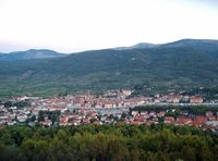 Panorama of the town of Stari Grad (author F.G. COM). Click to enlarge the image.