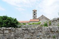 La ville de Ston, presqu'île de Pelješac en Croatie. Église Saint-Nicolas. Cliquer pour agrandir l'image.