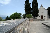 La ville de Supetar, île de Brač en Croatie. La chapelle Saint-Nicolas. Cliquer pour agrandir l'image.