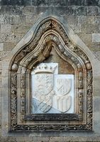 Gasthof der Sprache von England in Rhodos, Wappen. Klicken, um das Bild in Adobe Stock zu vergrößern (neue Nagelritze).