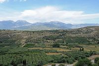 Le massif du Psiloritis en Crète. Le massif vu depuis les ruines de Phaistos. Cliquer pour agrandir l'image dans Adobe Stock (nouvel onglet).