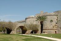 Puerta de Amboise de las fortificaciones de Rodas. Haga clic para ampliar la imagen en Adobe Stock (nueva pestaña).