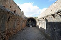 Le village d'Adele en Crète. La poudrière du monastère d'Arkadi. Cliquer pour agrandir l'image dans Adobe Stock (nouvel onglet).