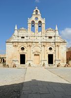 Le village d'Adele en Crète. La façade de l'église du monastère d'Arkadi. Cliquer pour agrandir l'image dans Adobe Stock (nouvel onglet).