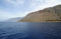Le village d’Anopoli en Crète. La côte à l'ouest de Loutro. Cliquer pour agrandir l'image dans Adobe Stock (nouvel onglet).