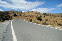 Le village d'Arkalochori en Crète. La route de Kastelliana au village côtier de Tsoutsouros. Cliquer pour agrandir l'image dans Adobe Stock (nouvel onglet).