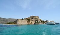 L’île de Spinalonga en Crète. L'île de Spinalonga. Cliquer pour agrandir l'image dans Adobe Stock (nouvel onglet).