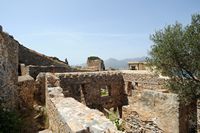 L’île de Spinalonga en Crète. Le village turc de Spinalonga. Cliquer pour agrandir l'image dans Adobe Stock (nouvel onglet).