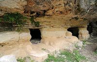 Le village d’Épiskopi en Crète. Tombe de la nécropole de Lappa à Argyroupoli. Cliquer pour agrandir l'image dans Adobe Stock (nouvel onglet).