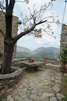 Le village de Garazo en Crète. Vue depuis le monastère de Chalepa. Cliquer pour agrandir l'image dans Adobe Stock (nouvel onglet).