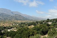 Le village de Kritsa en Crète. Le plateau de Katharo. Cliquer pour agrandir l'image dans Adobe Stock (nouvel onglet).