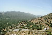 Le village de Néapolis en Crète. La route de Néapolis à Vrouchas. Cliquer pour agrandir l'image dans Adobe Stock (nouvel onglet).