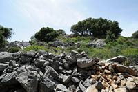Le village de Néapolis en Crète. Acropole de la cité antique de Dréros. Cliquer pour agrandir l'image dans Adobe Stock (nouvel onglet).