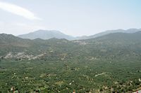 Le village de Néapolis en Crète. Les villages de Choumériakos et de Vrysès. Cliquer pour agrandir l'image dans Adobe Stock (nouvel onglet).
