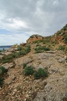 La cité antique d'Aptera en Crète. La porte principale et la tour carrée. Cliquer pour agrandir l'image dans Adobe Stock (nouvel onglet).