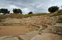 La cité antique d'Aptera en Crète. Le théâtre romain. Cliquer pour agrandir l'image dans Adobe Stock (nouvel onglet).