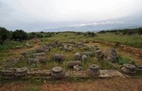 La cité antique d'Aptera en Crète. La maison romaine à péristyle. Cliquer pour agrandir l'image dans Adobe Stock (nouvel onglet).