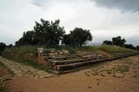 La cité antique d'Aptera en Crète. Le théâtre romain. Cliquer pour agrandir l'image dans Adobe Stock (nouvel onglet).