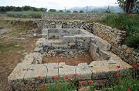 La cité antique d'Aptera en Crète. Le temple bipartite. Cliquer pour agrandir l'image dans Adobe Stock (nouvel onglet).