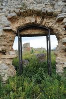 La cité antique d'Aptera en Crète. Les thermes romains du nord d'Aptera. Cliquer pour agrandir l'image dans Adobe Stock (nouvel onglet).