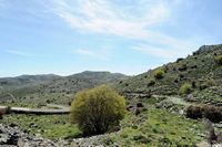 La ville d’Anogia en Crète. Entrée des gorges de Mygias. Cliquer pour agrandir l'image dans Adobe Stock (nouvel onglet).