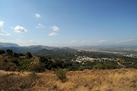 La ville d'Évangélismos en Crète. Le village de Lyctos vu depuis le site de Lyctos. Cliquer pour agrandir l'image dans Adobe Stock (nouvel onglet).