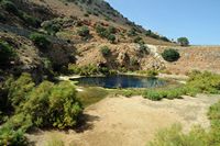 La ville de Gazi en Crète. Bassin de la source de l'Almyros. Cliquer pour agrandir l'image dans Adobe Stock (nouvel onglet).