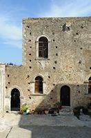 La ville de Gazi en Crète. Le palais Modino à Rodia. Cliquer pour agrandir l'image dans Adobe Stock (nouvel onglet).