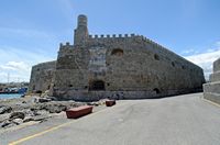 Les fortifications d’Héraklion en Crète. Façade nord de la forteresse. Cliquer pour agrandir l'image dans Adobe Stock (nouvel onglet).