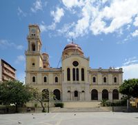 Le sud de la ville d’Héraklion en Crète. Transept de l'église Saint-Ménas. Cliquer pour agrandir l'image dans Adobe Stock (nouvel onglet).