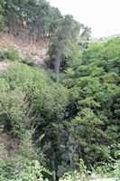 La ville d’Héraklion en Crète. Les gorges de Sainte-Irène à Spilia vues depuis l'aqueduc. Cliquer pour agrandir l'image dans Adobe Stock (nouvel onglet).