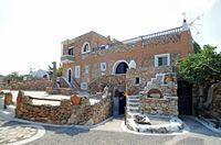 La ville d’Hersonissos en Crète. Maison bourgeoise de l'écomusée Lychnostatis. Cliquer pour agrandir l'image dans Adobe Stock (nouvel onglet).