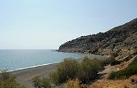 La côte sud de la commune d’Iérapétra en Crète. La plage de Myrtos. Cliquer pour agrandir l'image dans Adobe Stock (nouvel onglet).
