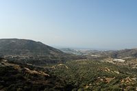 La ville d’Iérapétra en Crète. La région d'Iérapétra vue depuis Prina. Cliquer pour agrandir l'image dans Adobe Stock (nouvel onglet).