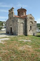 La ville de Spili en Crète. L'église Notre-Dame à Lampini. Cliquer pour agrandir l'image dans Adobe Stock (nouvel onglet).